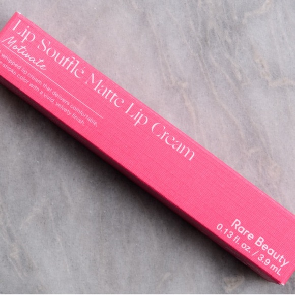 RARE BEAUTY LIP SOUFFLE MATTE CREAM LIPSTICK - MOTIVATE COLOR - Picture 4 of 8